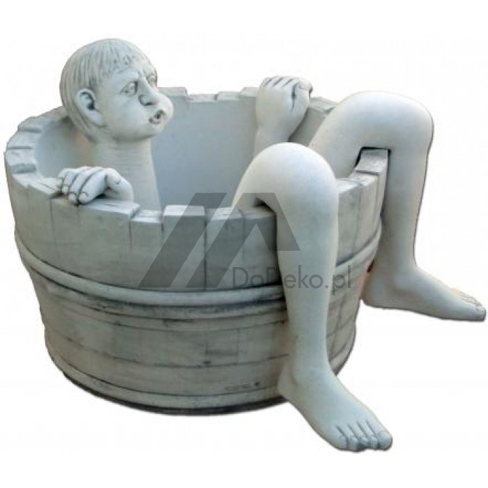 Trädgård fontän pojke i badkar